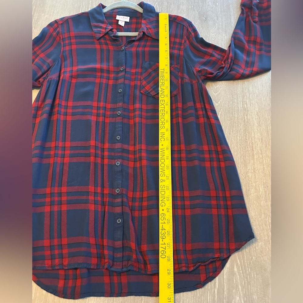 Isabel Maternity Women's Long Sleeve Button Down Shirt Plaid Sz Med Red & Blue - Picture 10 of 11
